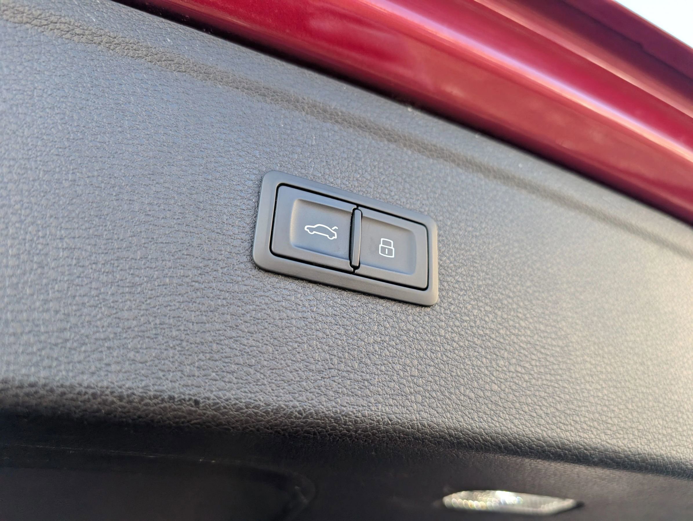 Used 2019 Audi SQ5 Premium Plus w/ Premium Plus Package image 24