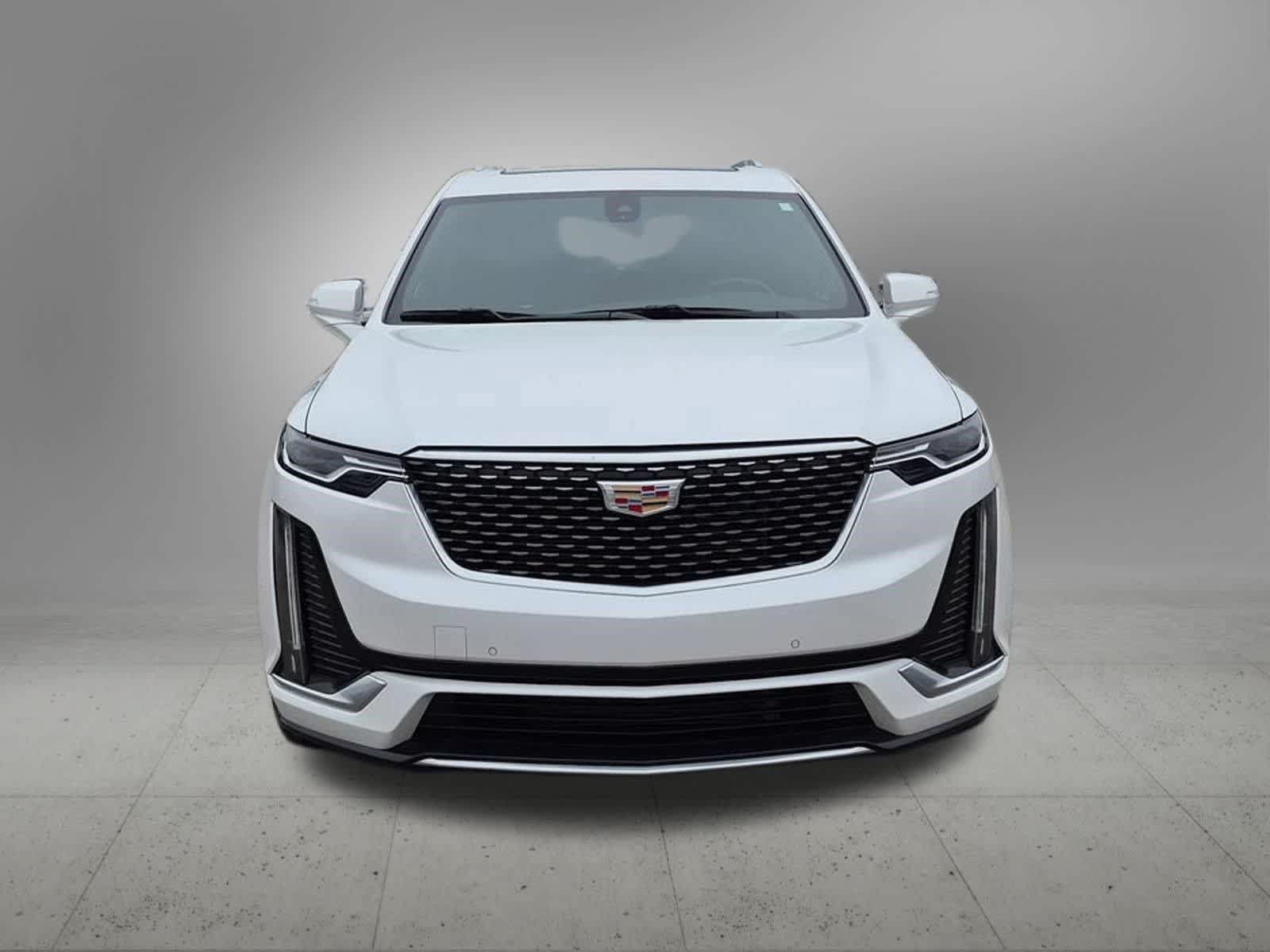 Used 2024 Cadillac XT6 Premium Luxury AWD/4WD image 9