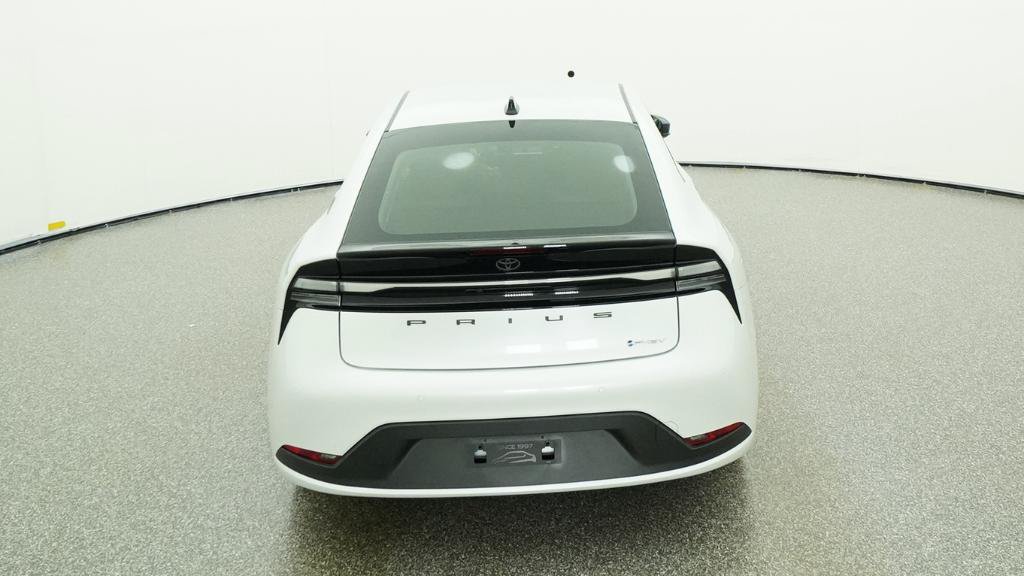 New 2026 Toyota Prius Plug-In Hybrid FWD image 23