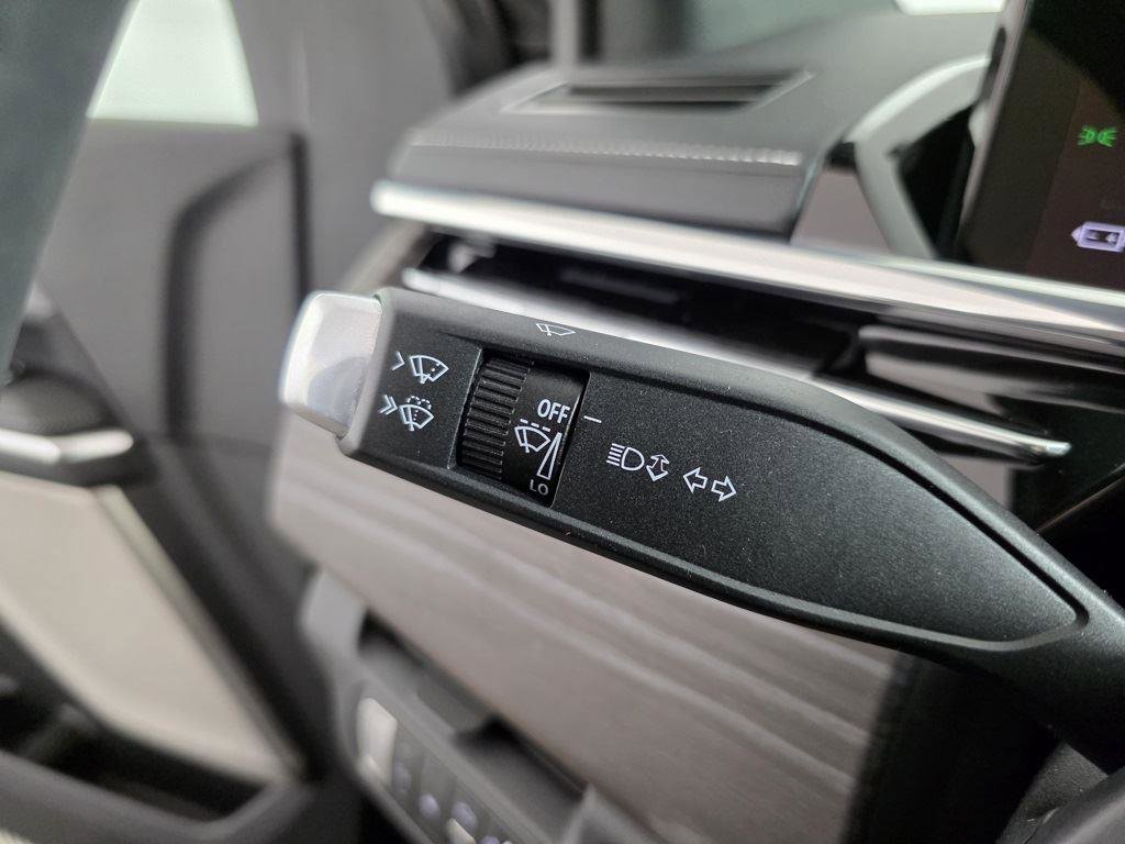 Used 2025 GMC Sierra EV Denali image 39