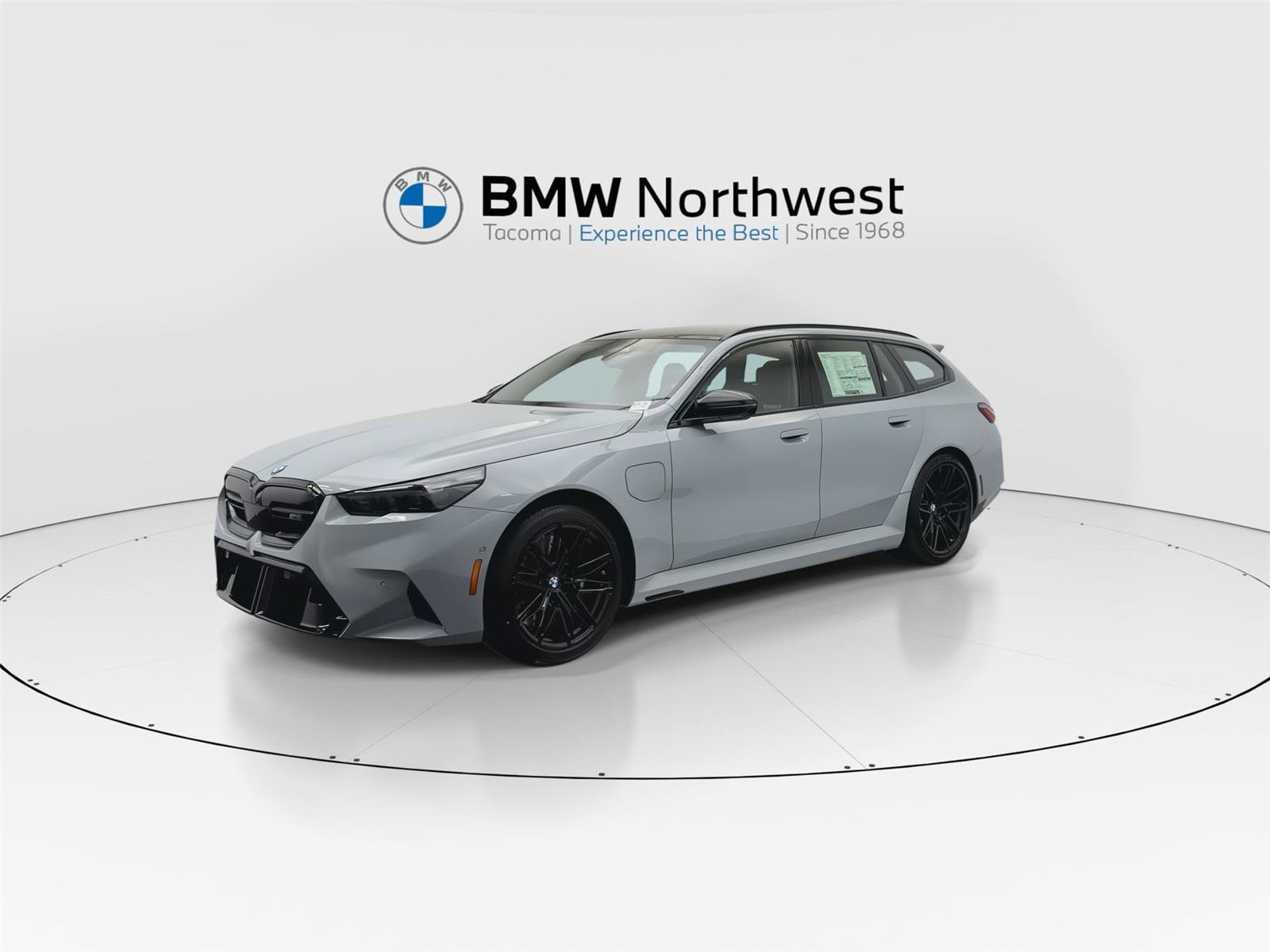 New 2027 BMW M5 Touring AWD/4WD image 9
