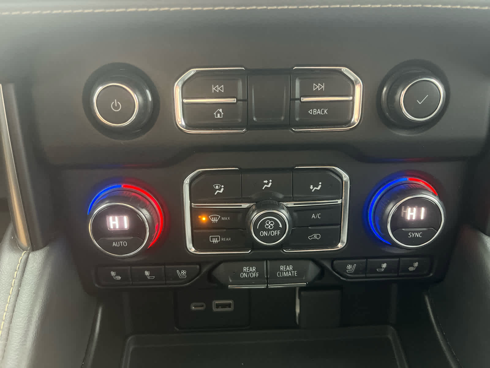 Used 2021 Chevrolet Tahoe Premier image 25