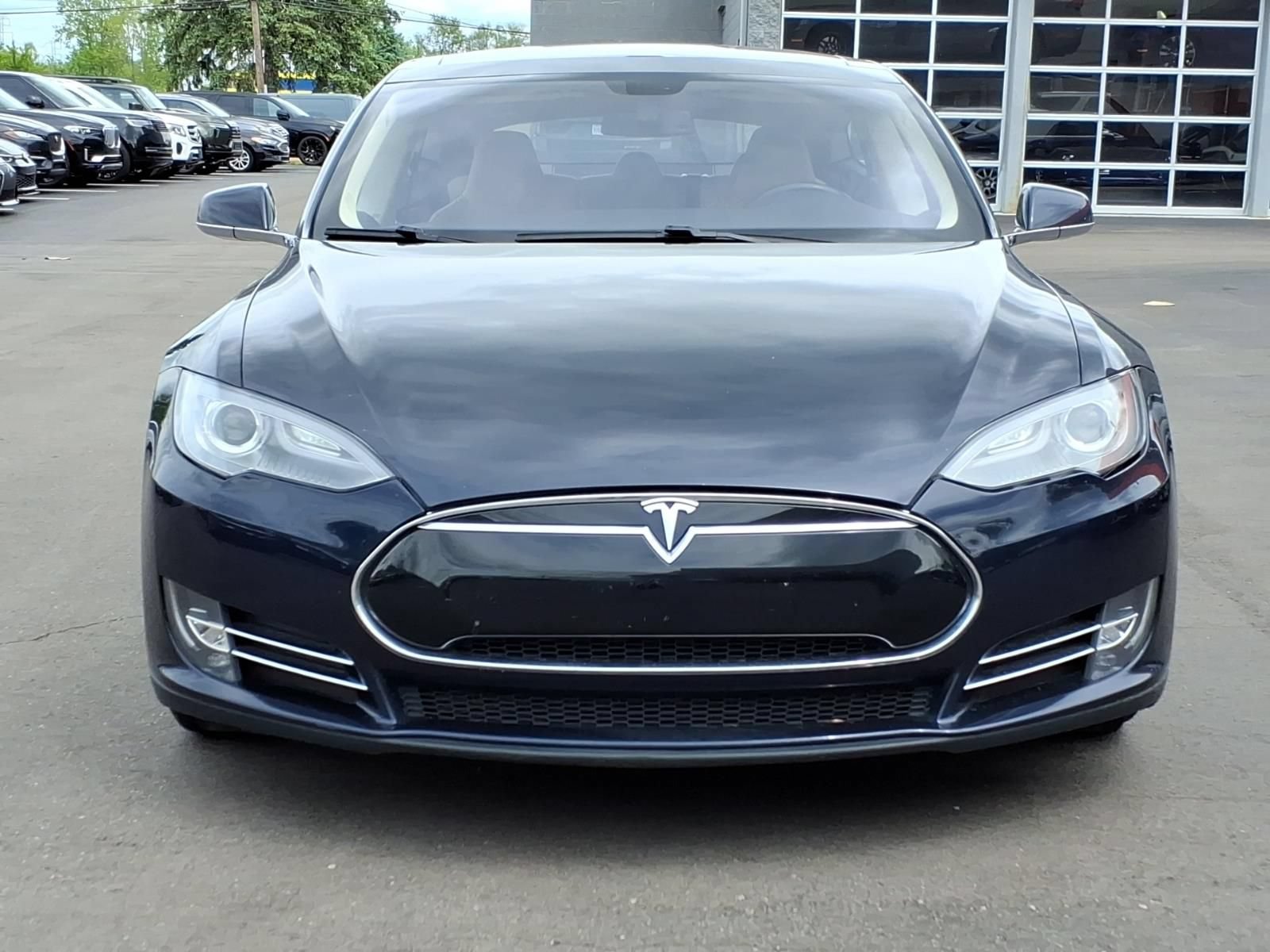 Used 2014 Tesla Model S 60 RWD image 8