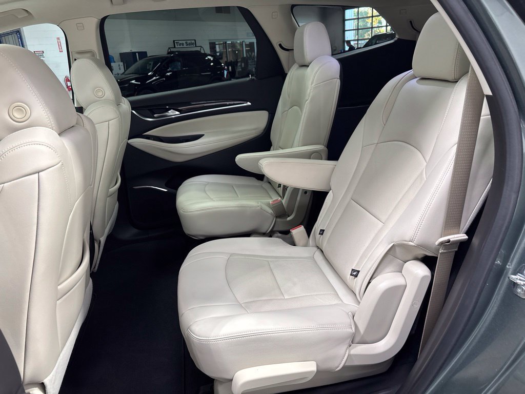 Used 2023 Buick Enclave Essence w/ Experience Buick Package AWD/4WD image 37