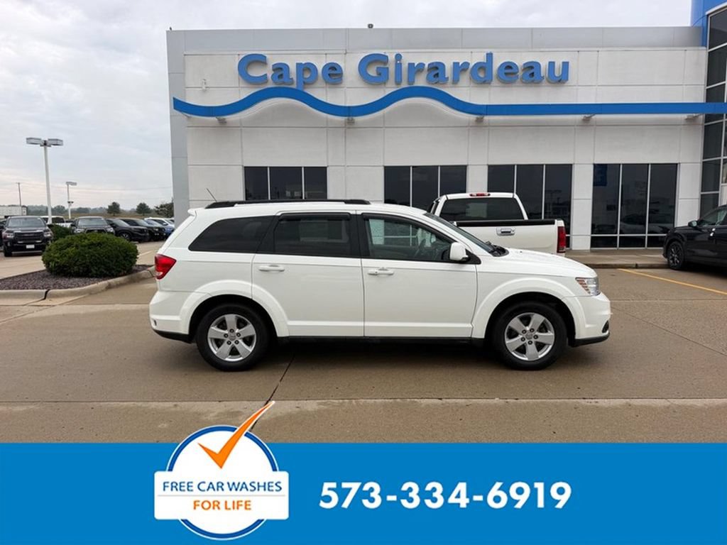 Used 2012 Dodge Journey SXT w/ Flexible Seating Group AWD/4WD image 1