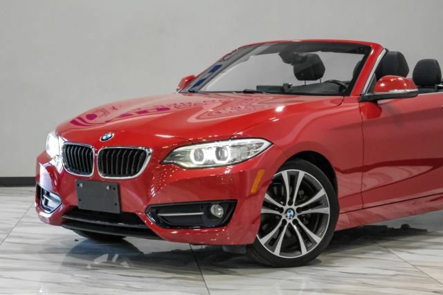Used 2017 BMW 230i xDrive Convertible AWD/4WD image 7