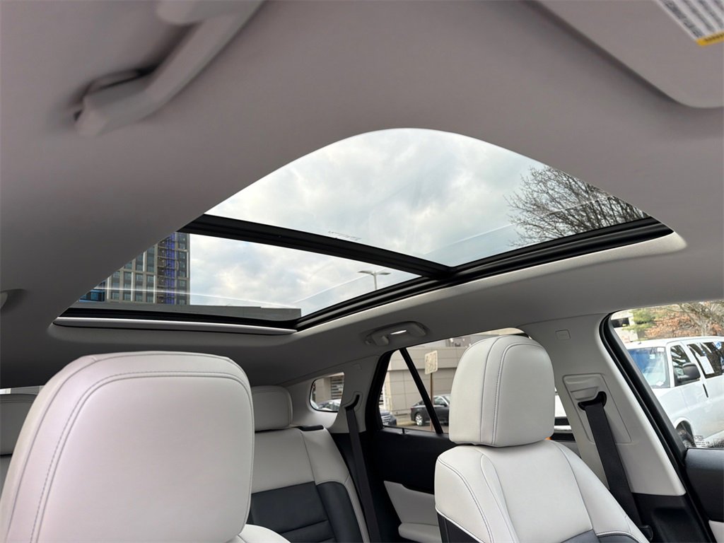 Used 2025 Honda Prologue Touring image 11