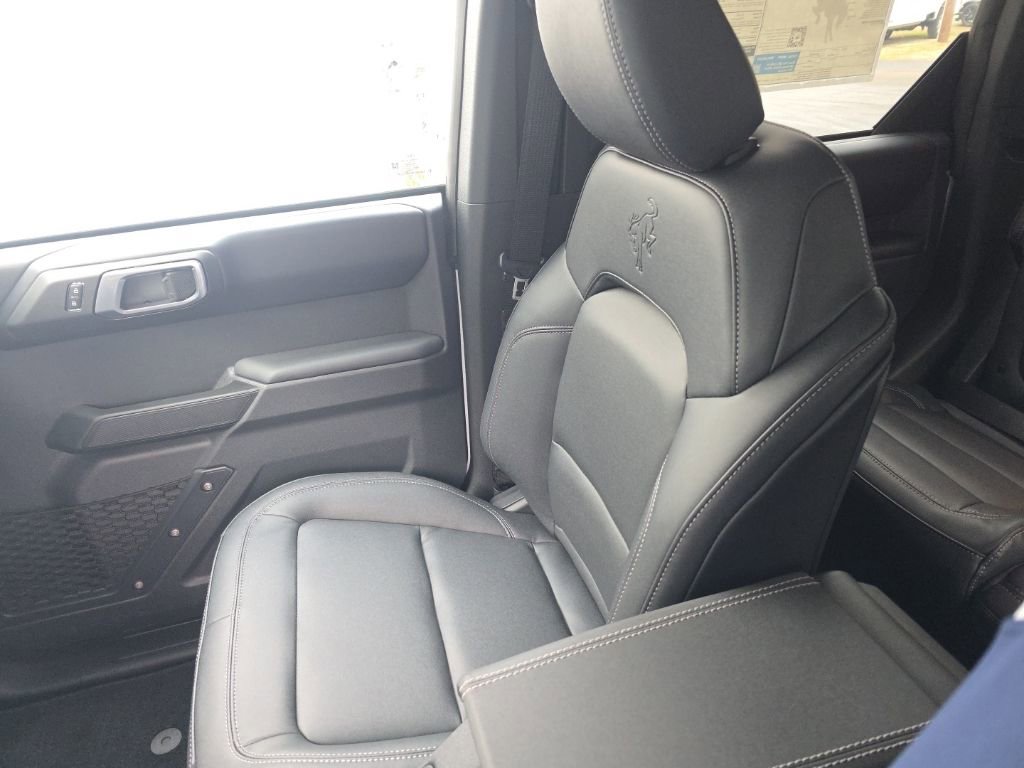 New 2025 Ford Bronco Badlands w/ Sasquatch Package image 28