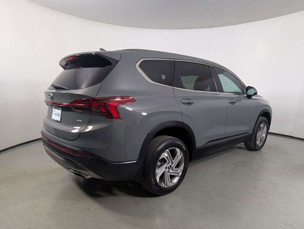 Used 2023 Hyundai Santa Fe SE w/ Cargo Package image 8