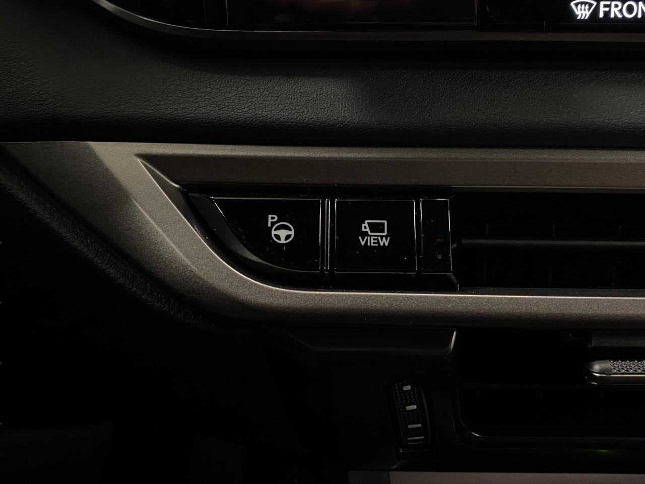 New 2026 Lexus RX 450h AWD image 25
