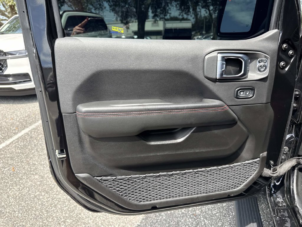Used 2024 Jeep Wrangler Unlimited Rubicon 392 AWD/4WD image 18