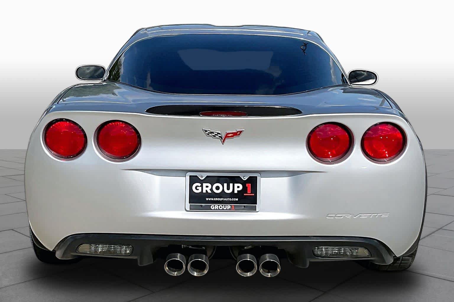 Used 2012 Chevrolet Corvette Grand Sport w/ 3LT Preferred Equipment Group RWD image 4