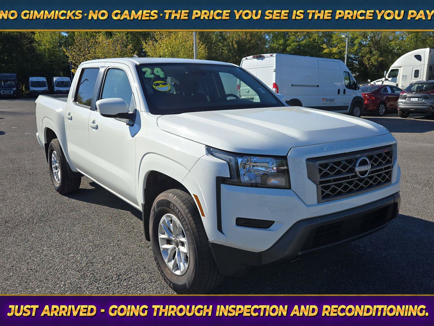 Used 2024 Nissan Frontier SV AWD/4WD image 1