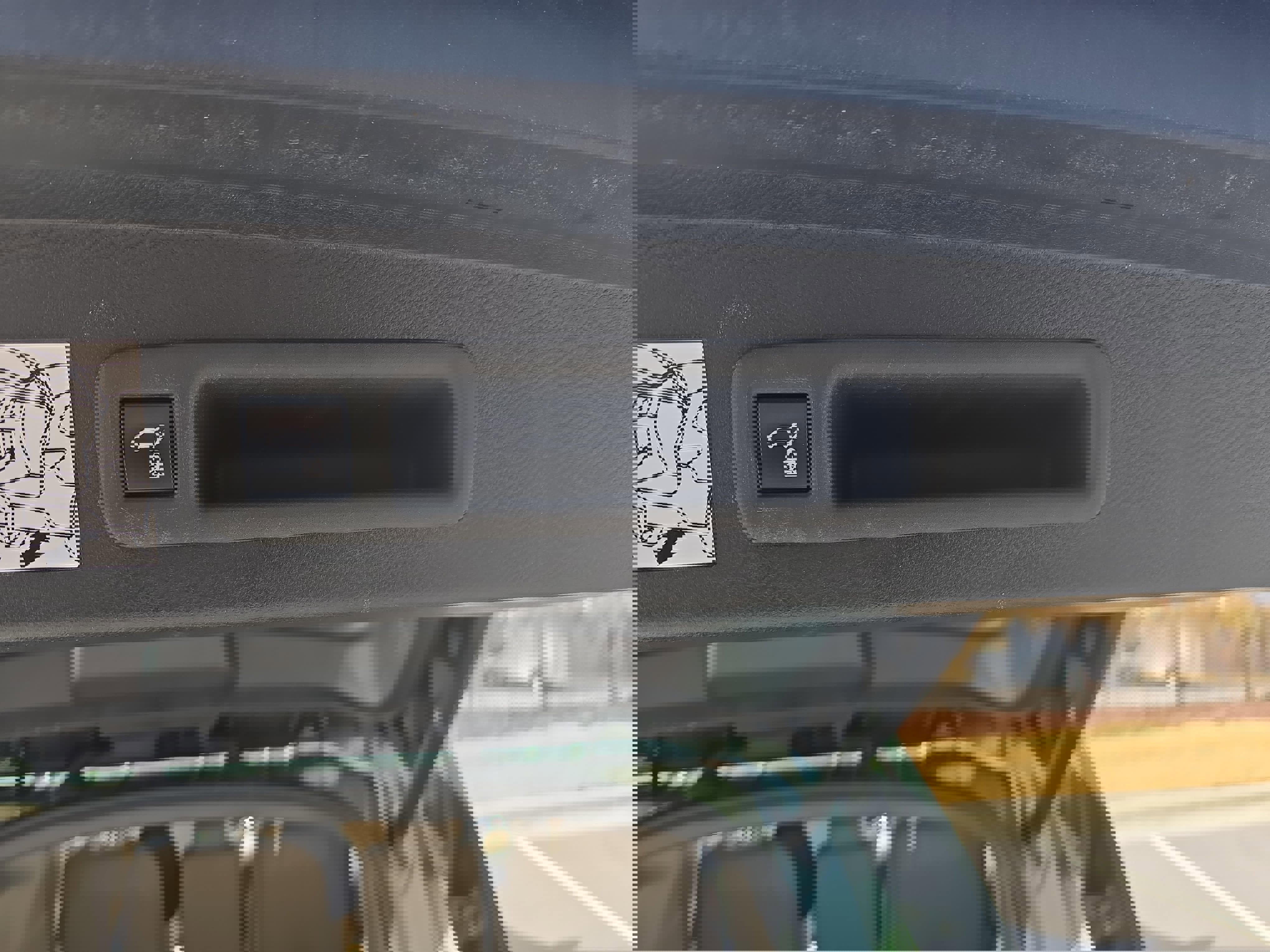 Used 2021 Toyota Sienna XLE image 15