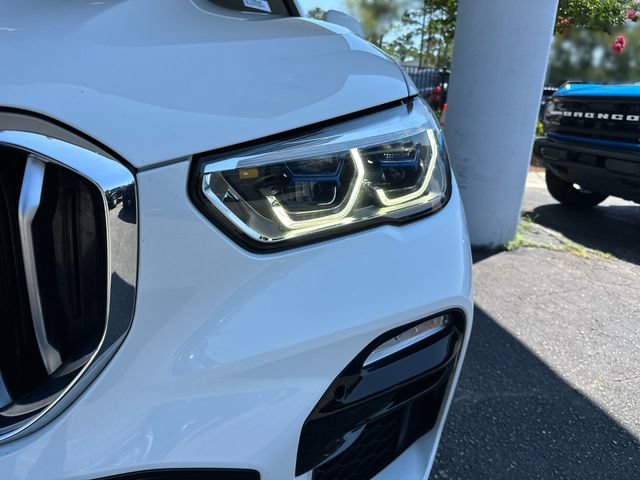 Used 2019 BMW X5 xDrive40i w/ M Sport Package AWD/4WD image 9