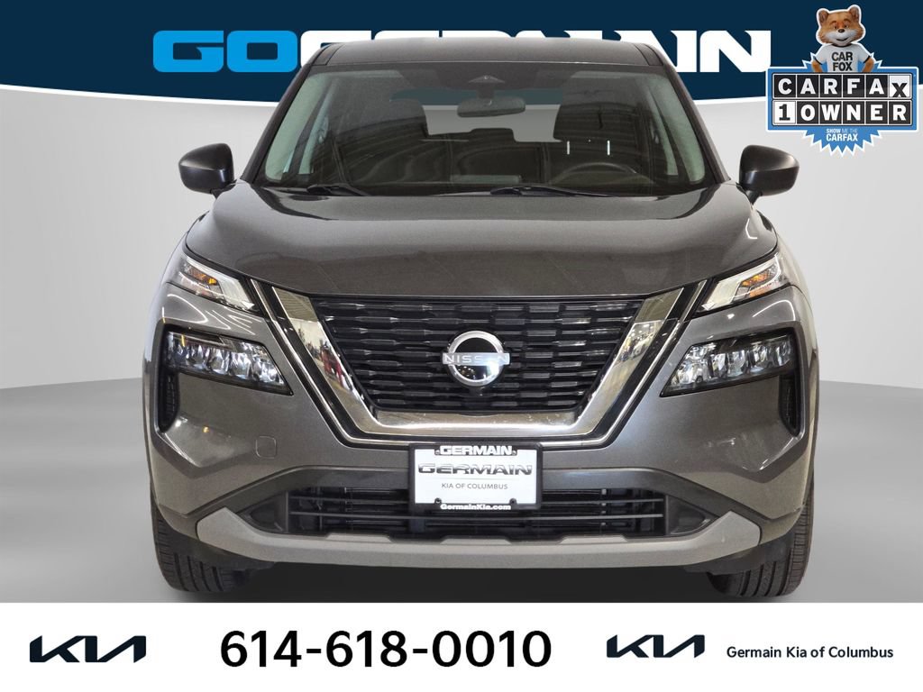 Used 2023 Nissan Rogue S AWD/4WD image 2