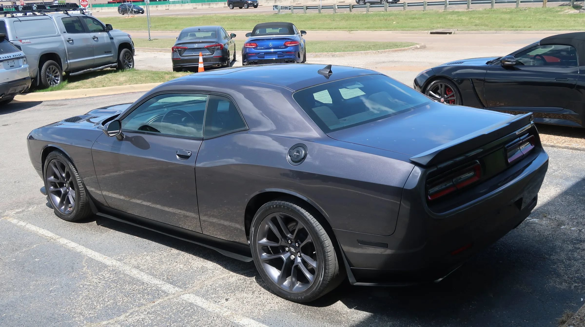 Used 2020 Dodge Challenger R/T Scat Pack RWD image 12
