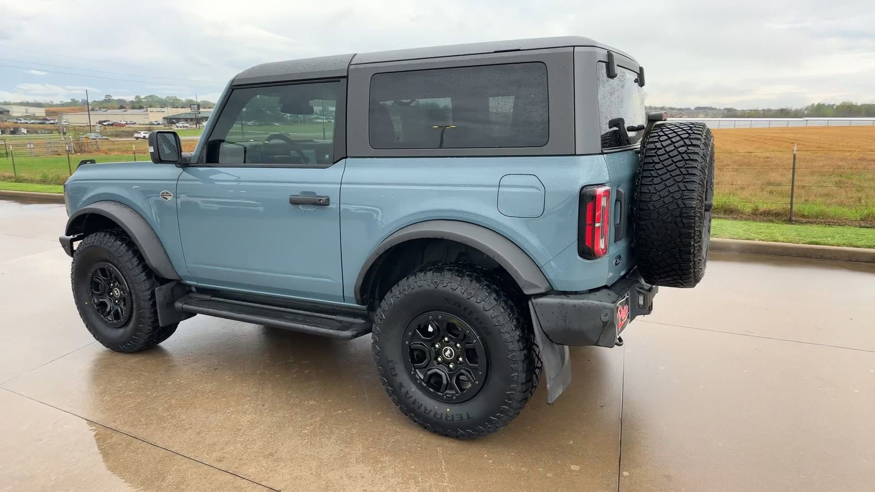 Used 2022 Ford Bronco Wildtrak image 7