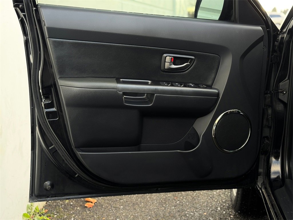 Used 2011 Kia Soul + w/ Audio Pkg image 10
