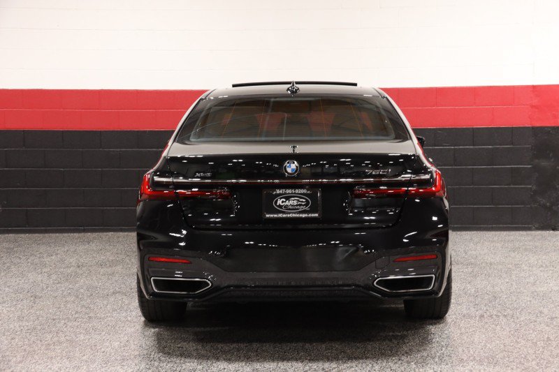 Used 2020 BMW 750i xDrive w/ Executive Package AWD/4WD image 28