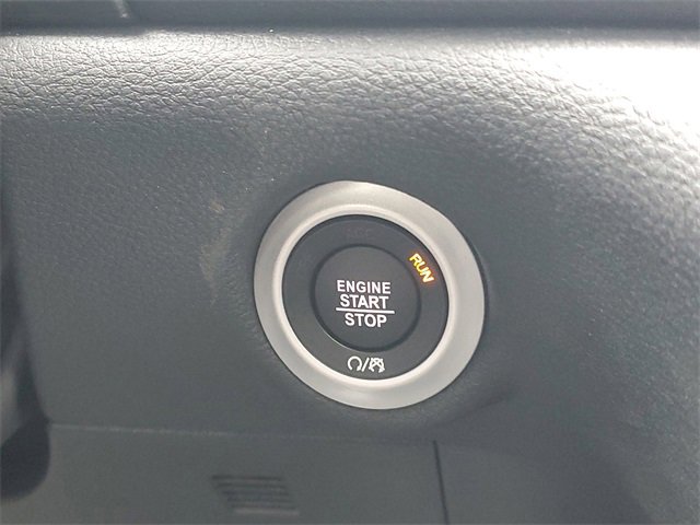 New 2026 Chrysler Pacifica Select image 24