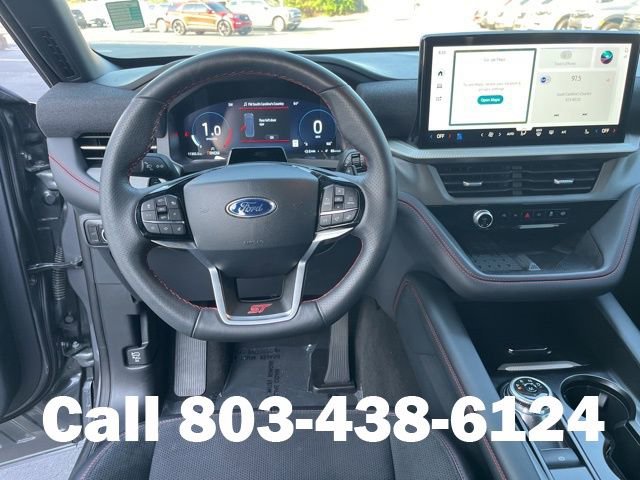 Used 2025 Ford Explorer ST AWD/4WD image 17