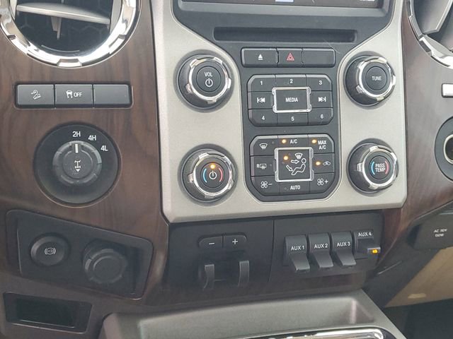 Used 2015 Ford F350 Lariat w/ Lariat Ultimate Package image 29