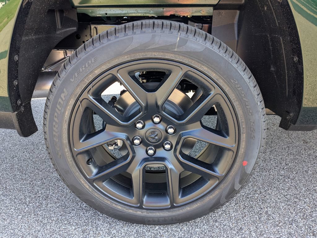 New 2027 RAM 1500 Laramie AWD/4WD image 6