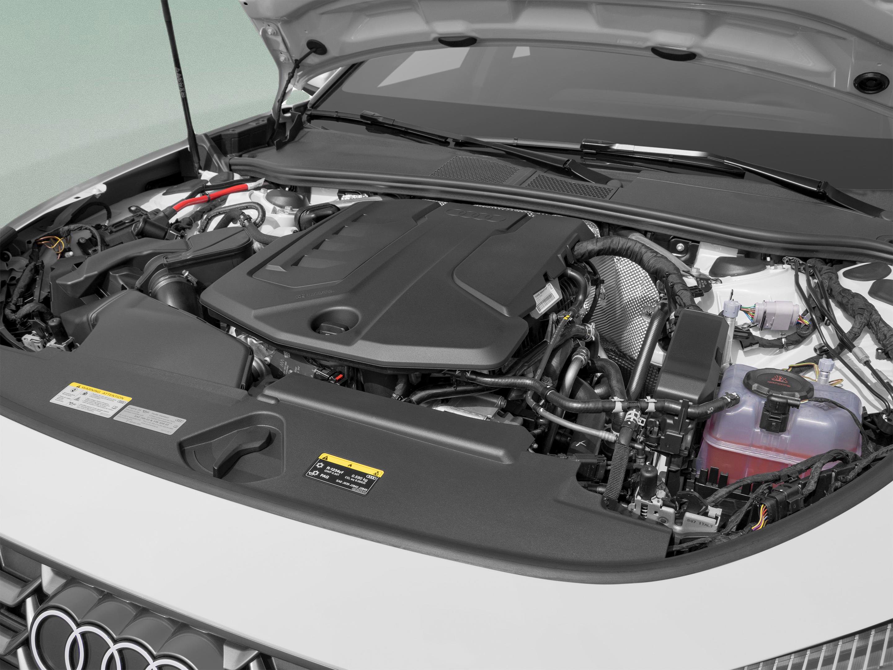 Used 2025 Audi A5 2.0T Premium AWD/4WD image 15