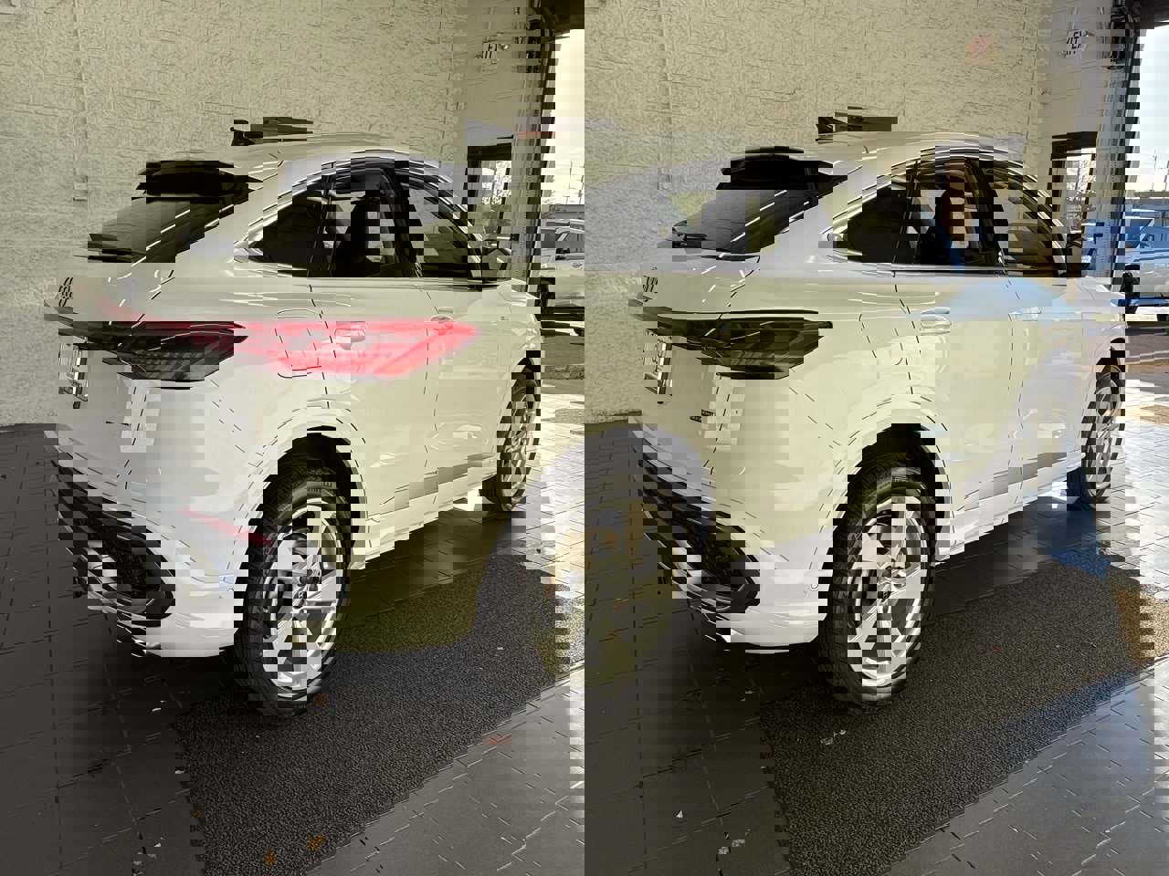 New 2025 Audi Q5 2.0T Premium Plus image 8