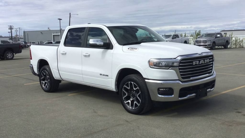 Certified 2025 RAM 1500 Laramie AWD/4WD image 2