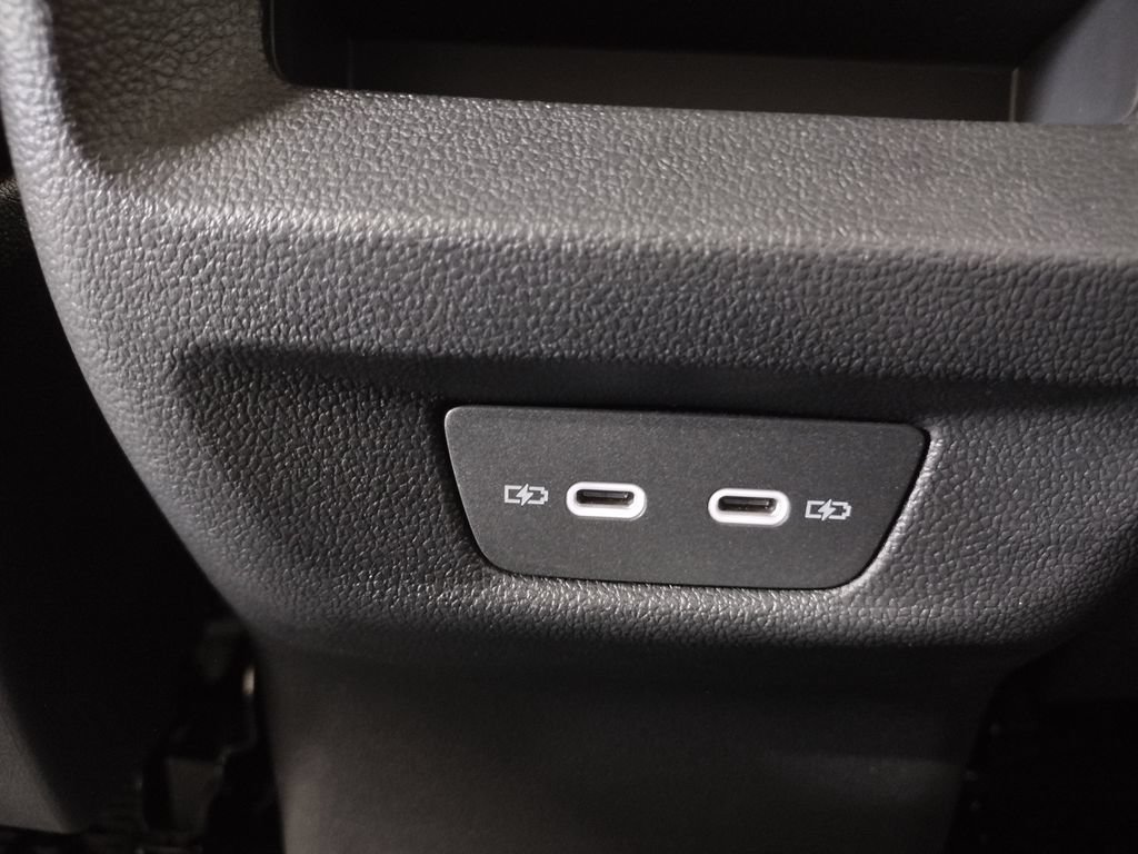 New 2026 Volkswagen Tiguan S AWD/4WD image 32