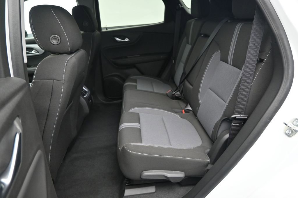 Used 2025 Chevrolet Blazer LT image 14