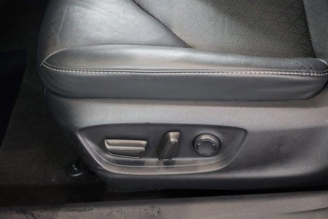 Used 2024 Toyota Camry XSE image 13