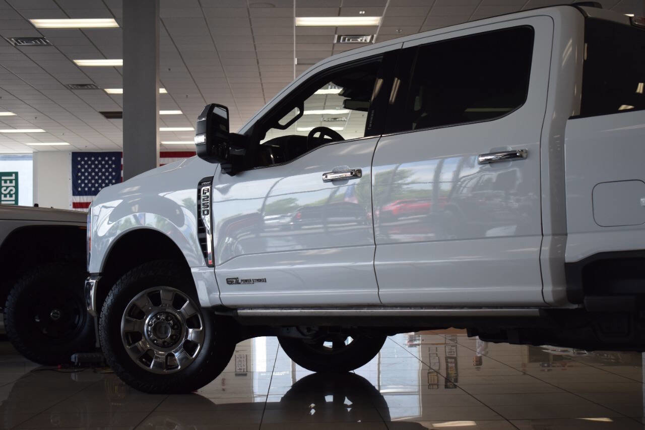 Used 2023 Ford F250 Lariat w/ Chrome Package AWD/4WD image 41