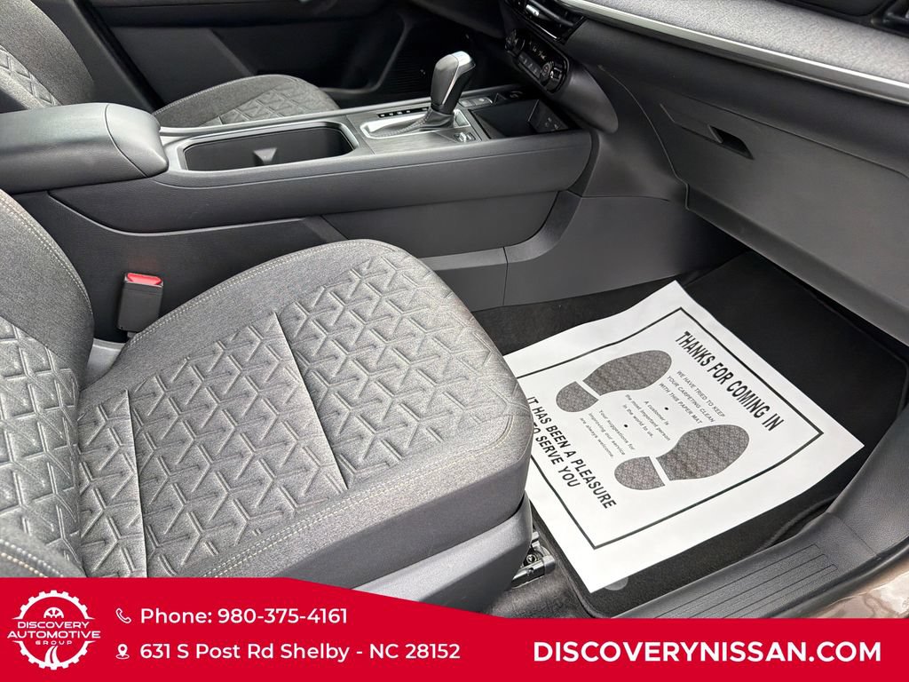 Certified 2026 Nissan Kicks SV w/ Charging Package FWD image 36