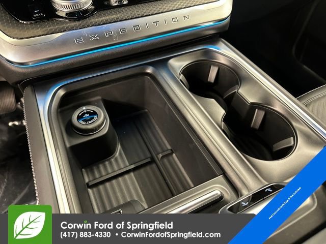 New 2026 Ford Expedition Platinum w/ Stealth Performance Package image 28