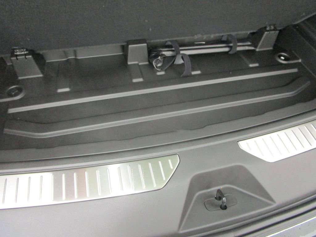 New 2026 Chevrolet Tahoe High Country image 13