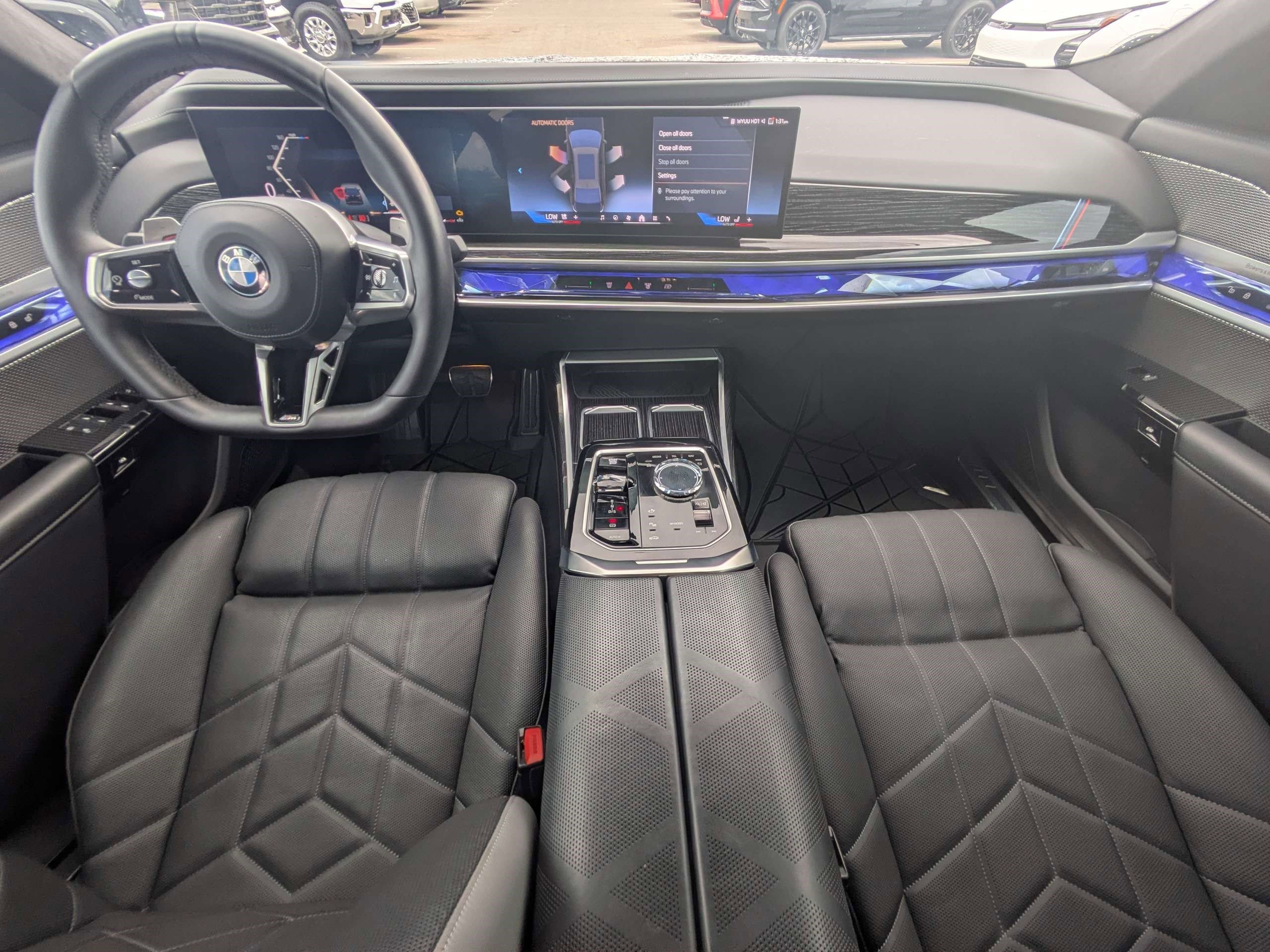 Used 2025 BMW 740i w/ Executive Package RWD image 13