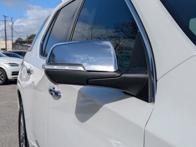 Used 2021 Chevrolet Traverse Premier w/ LPO, Floor Liner Package image 15