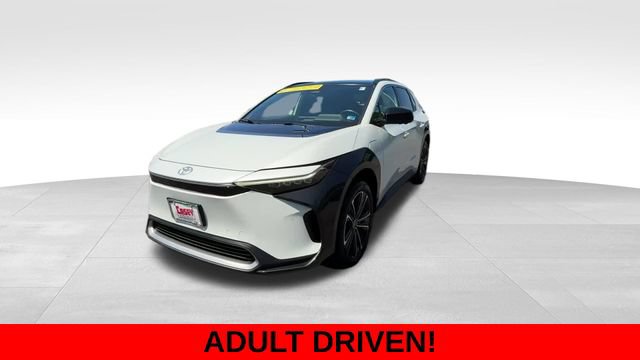 Used 2023 Toyota bZ4X AWD w/ Weather Package image 2