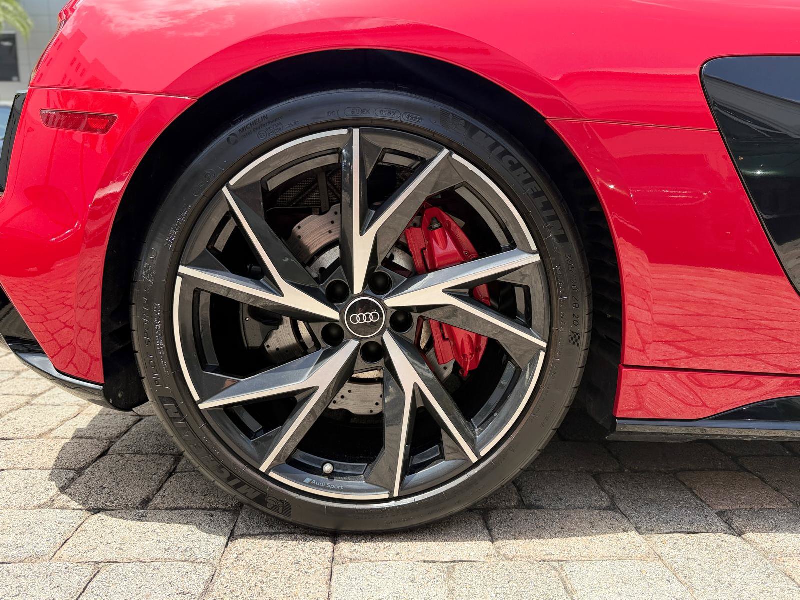 Used 2021 Audi R8 V10 RWD image 25
