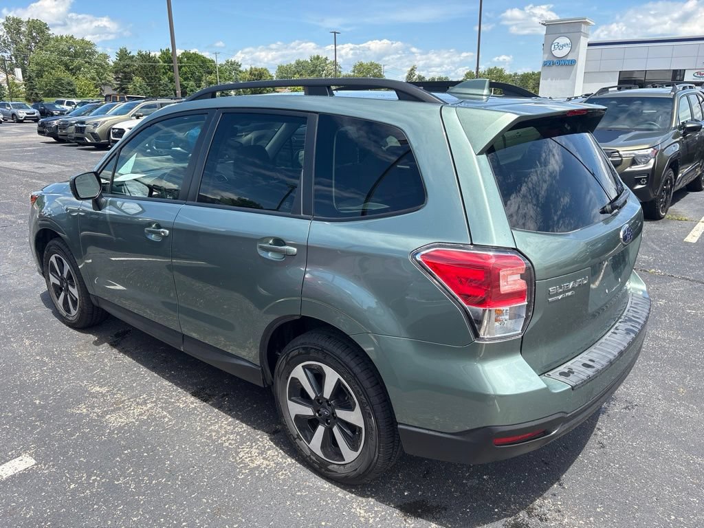 Used 2018 Subaru Forester 2.5i Premium AWD/4WD image 5