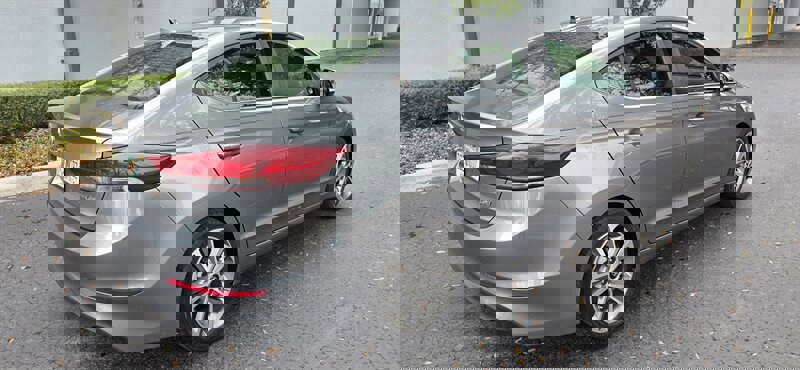 Used 2015 Hyundai Sonata Limited w/ Option Group 05 image 6