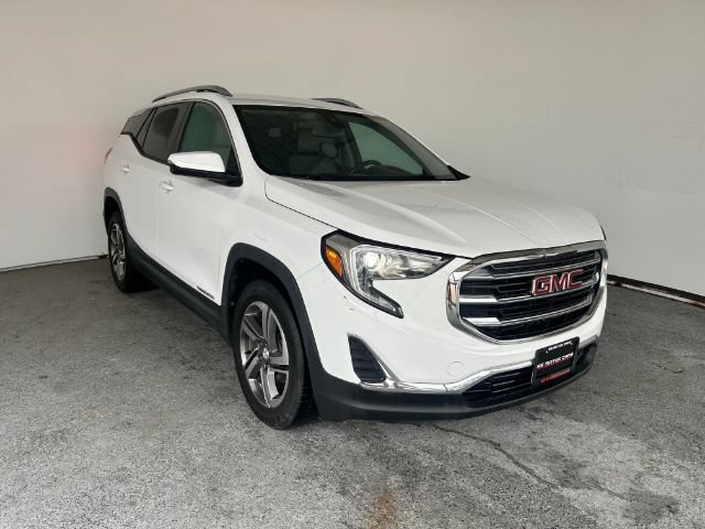 Used 2020 GMC Terrain SLT w/ Preferred Package AWD/4WD image 2
