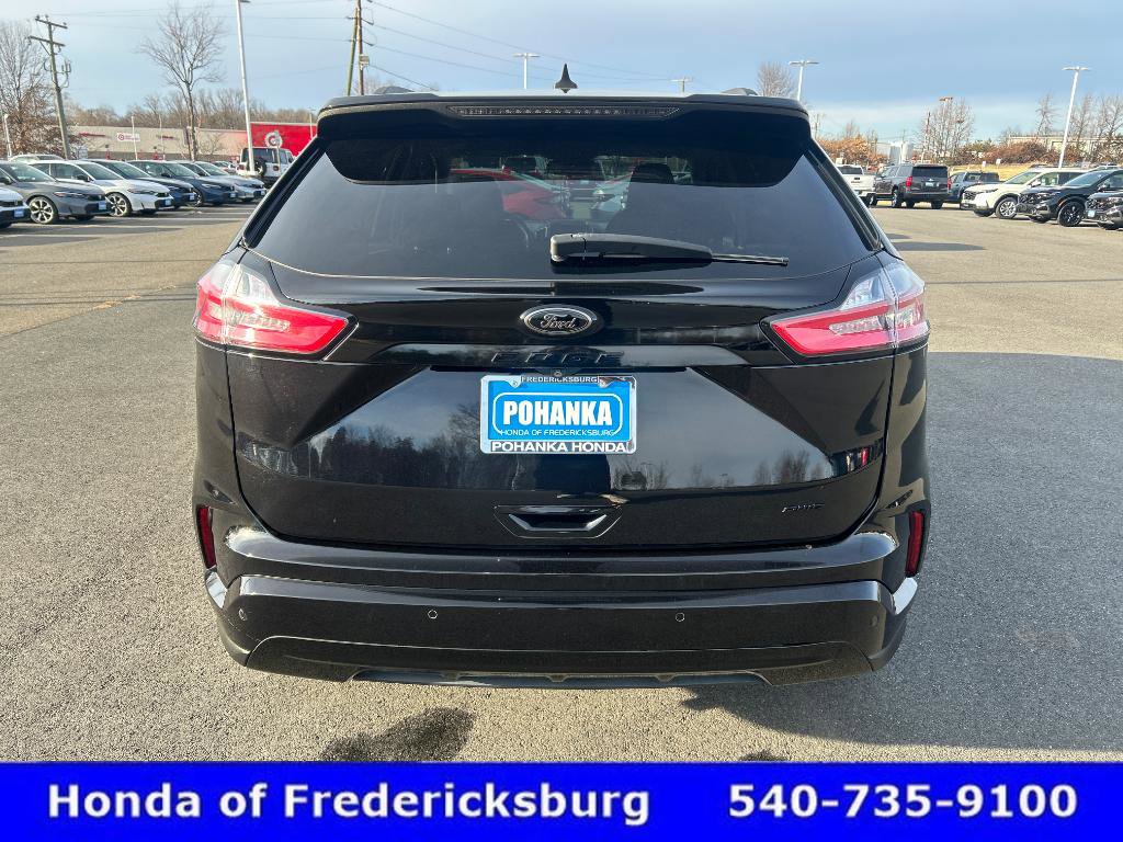 Used 2022 Ford Edge SE w/ Black Appearance Package image 5