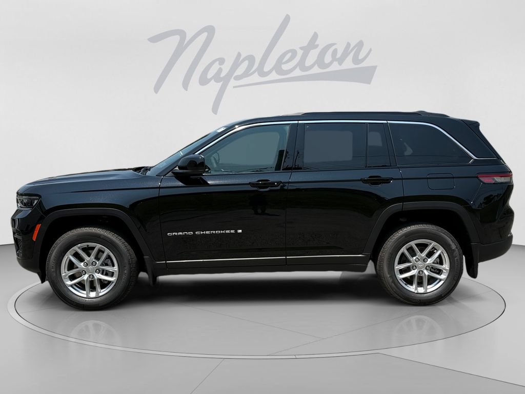 New 2026 Jeep Grand Cherokee Laredo X AWD/4WD image 4