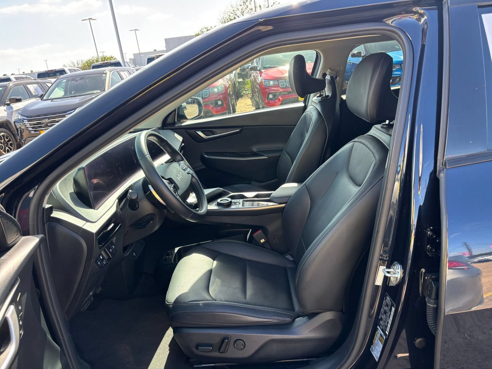 Used 2024 Kia EV6 Wind RWD image 32