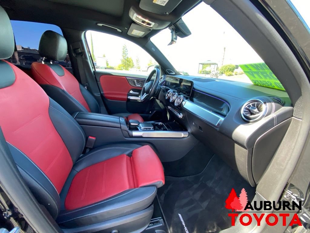 Used 2021 Mercedes-Benz GLB 250 4MATIC image 16