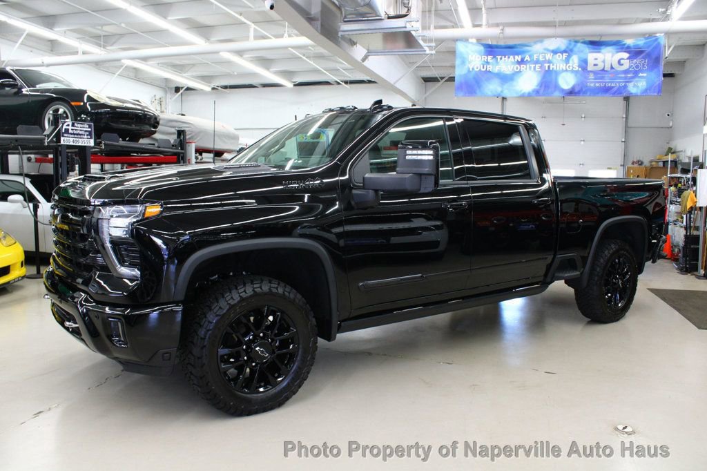 Used 2025 Chevrolet Silverado 2500 High Country w/ High Country Premium Package image 4